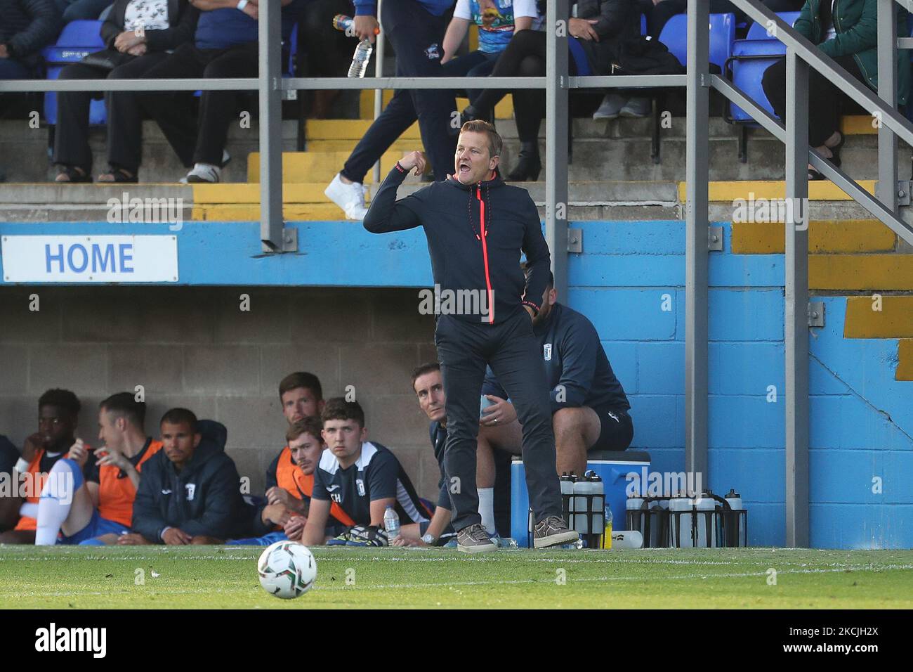 Barrow manager Mark Cooper during the Carabao Cup match between Barrow and Scunthorpe United at the Holker Street, Barrow-in-Furness, England on 10th August 2021. (Photo by Mark Fletcher/MI News/NurPhoto) Stock Photo