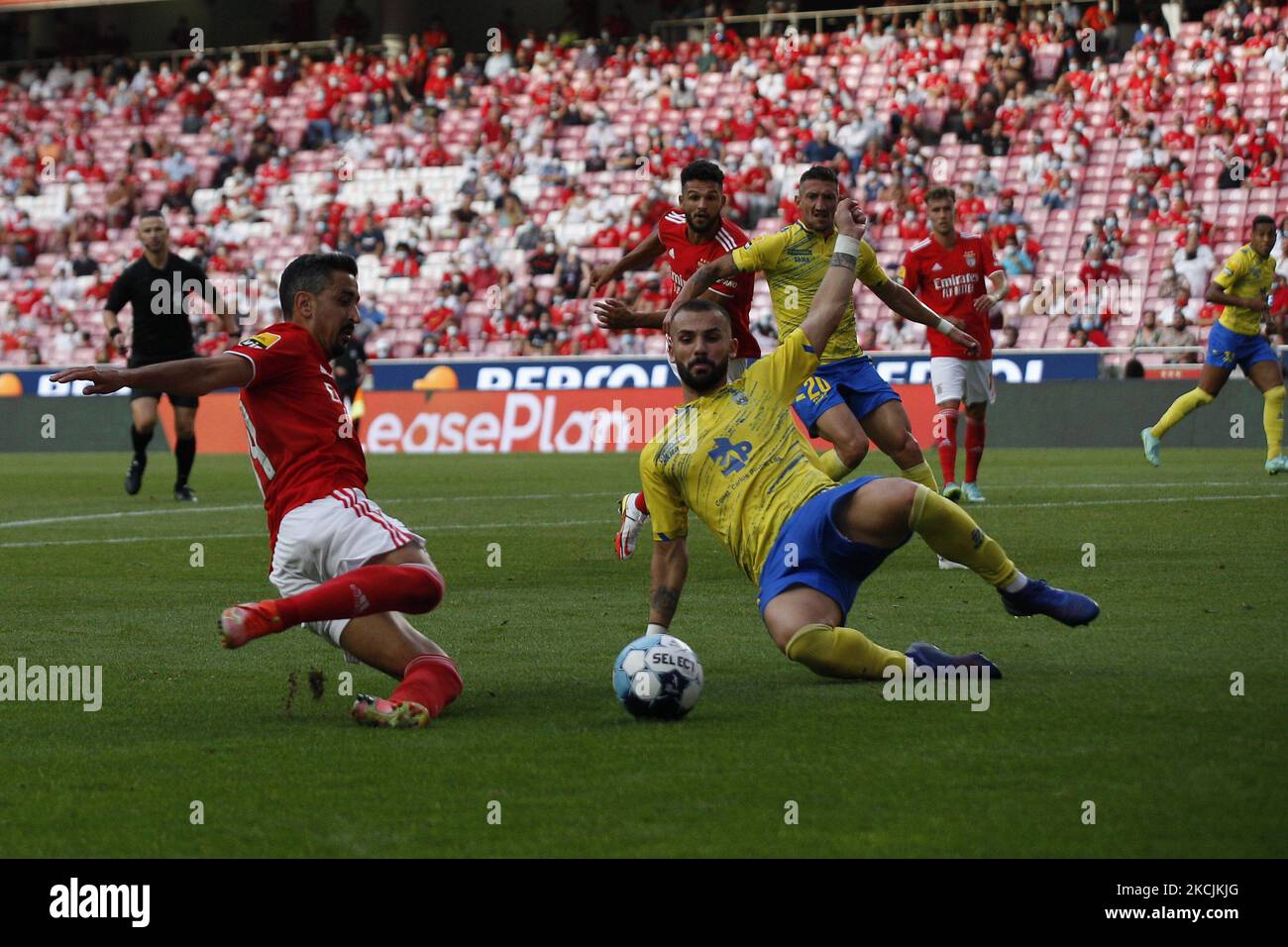 Andre Almeida divides the possession during the match for Liga BWIN between SL Benfica and Arouca FC, at Estádio da Luz, Lisboa, Portugal, 14, August, 2021 (Photo by João Rico/NurPhoto) Stock Photo