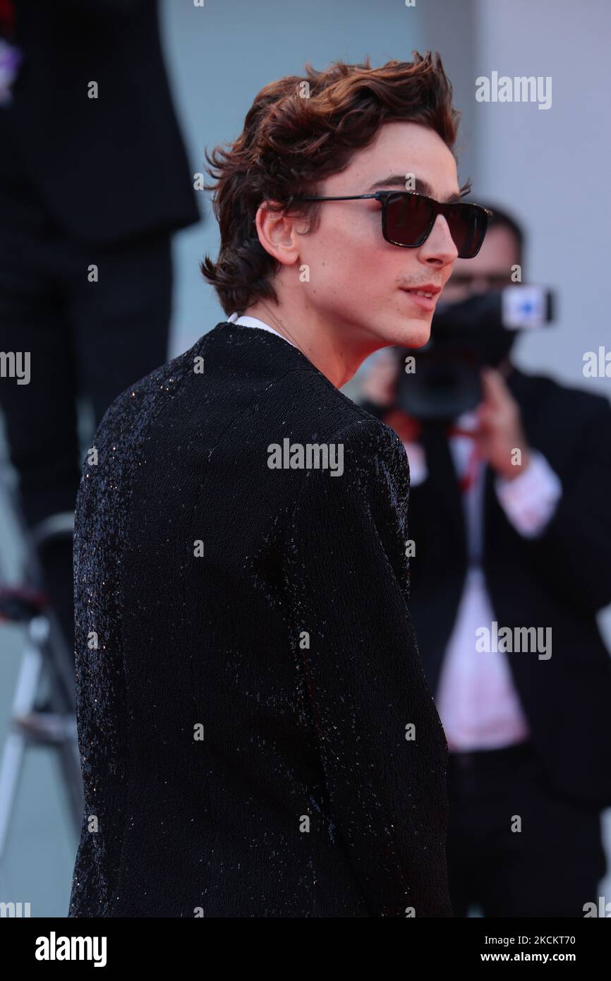 VENICE, ITALY - SEPTEMBER 02: Timothee Chalamet attends The King red  carpet during the 76th Venice Film Festival at Sala Grande on September 02,  201 Stock Photo - Alamy