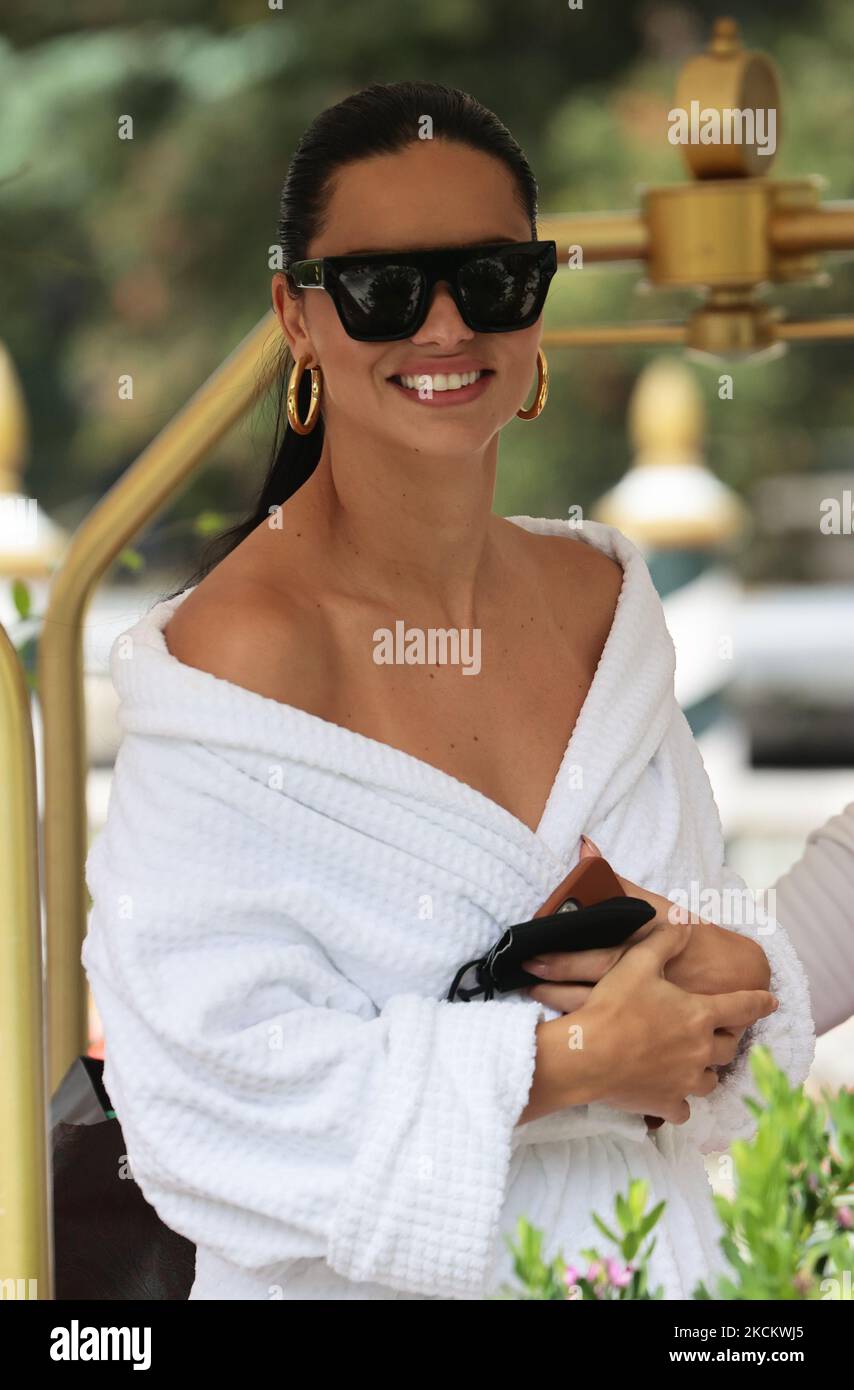 Adriana Lima on September 4, 2021 in Venice, Italy as part of the 78th Venice International Film Festival. (Photo by Matteo Chinellato/NurPhoto) Stock Photo