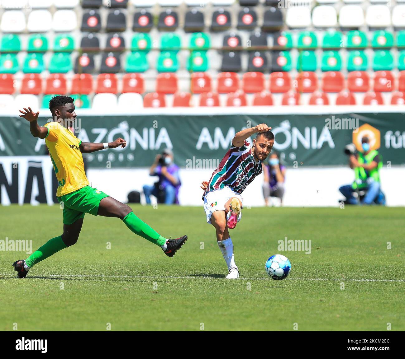 Edu Duarte of Estrela Amadora SAD in action during the Liga Portugal 2 ...