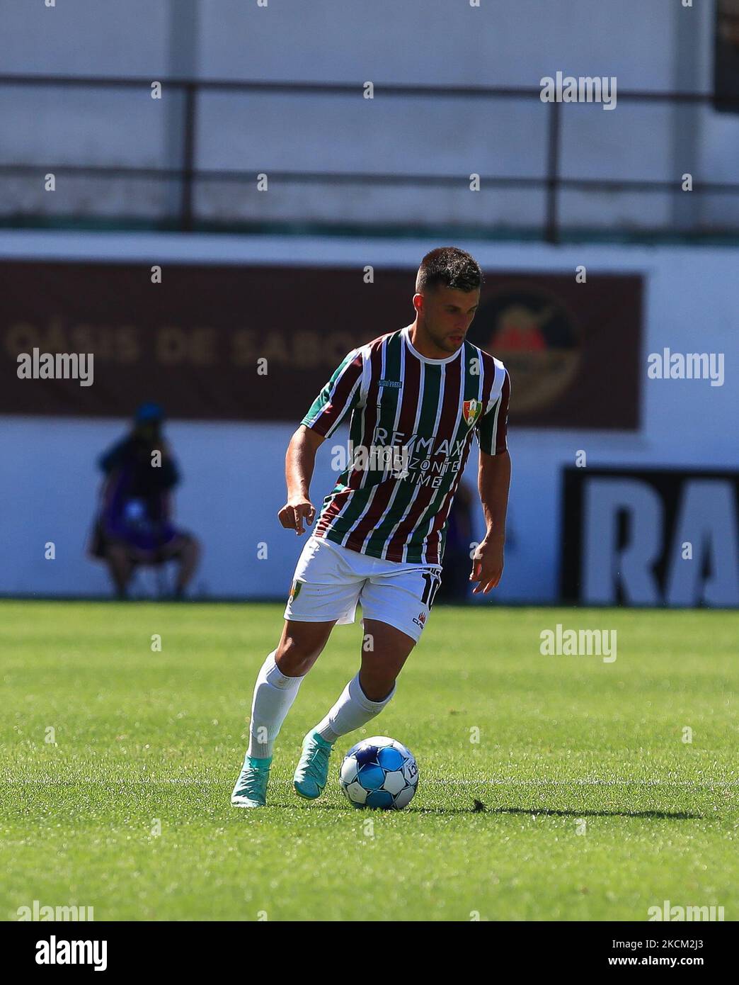 Xavi Fernandes of Estrela Amadora SAD in action during the Liga ...