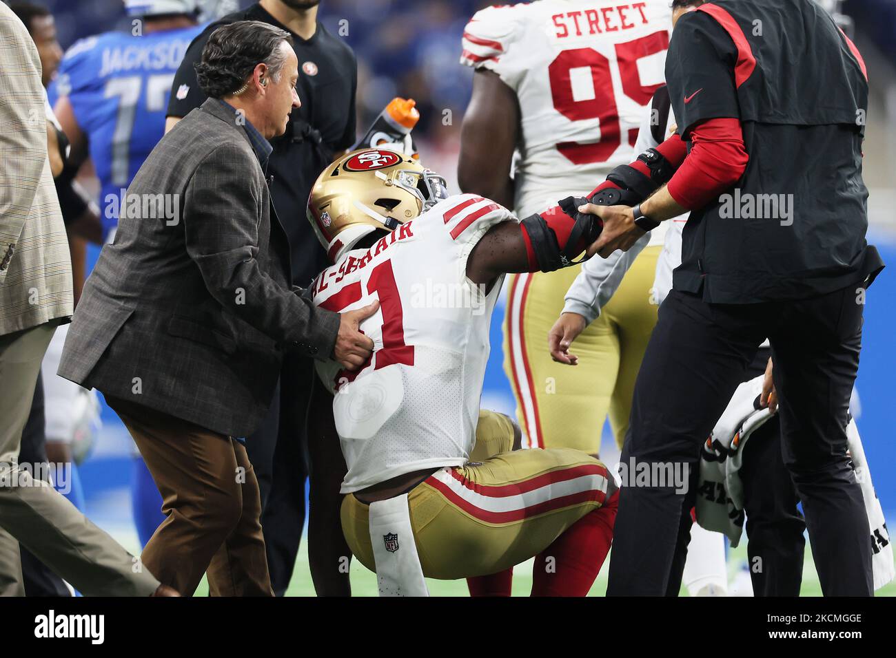 Al azeez hi-res stock photography and images - Alamy