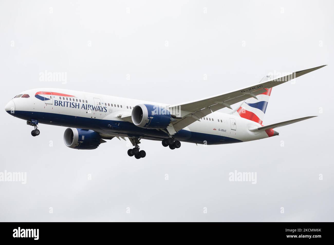 A British Airways Boeing 787 landing at London Heathrow Airport, Hounslow, England on Saturday 11th September 2021. (Photo by Robert Smith/MI News/NurPhoto) Stock Photo