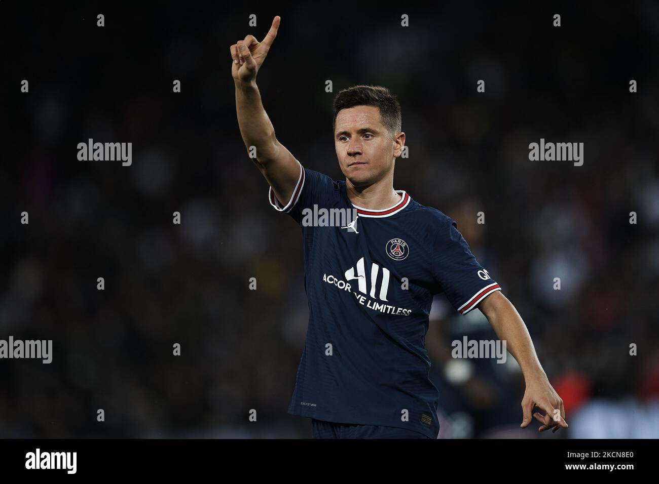Ander Herrera of PSG gestures during the Ligue 1 Uber Eats match