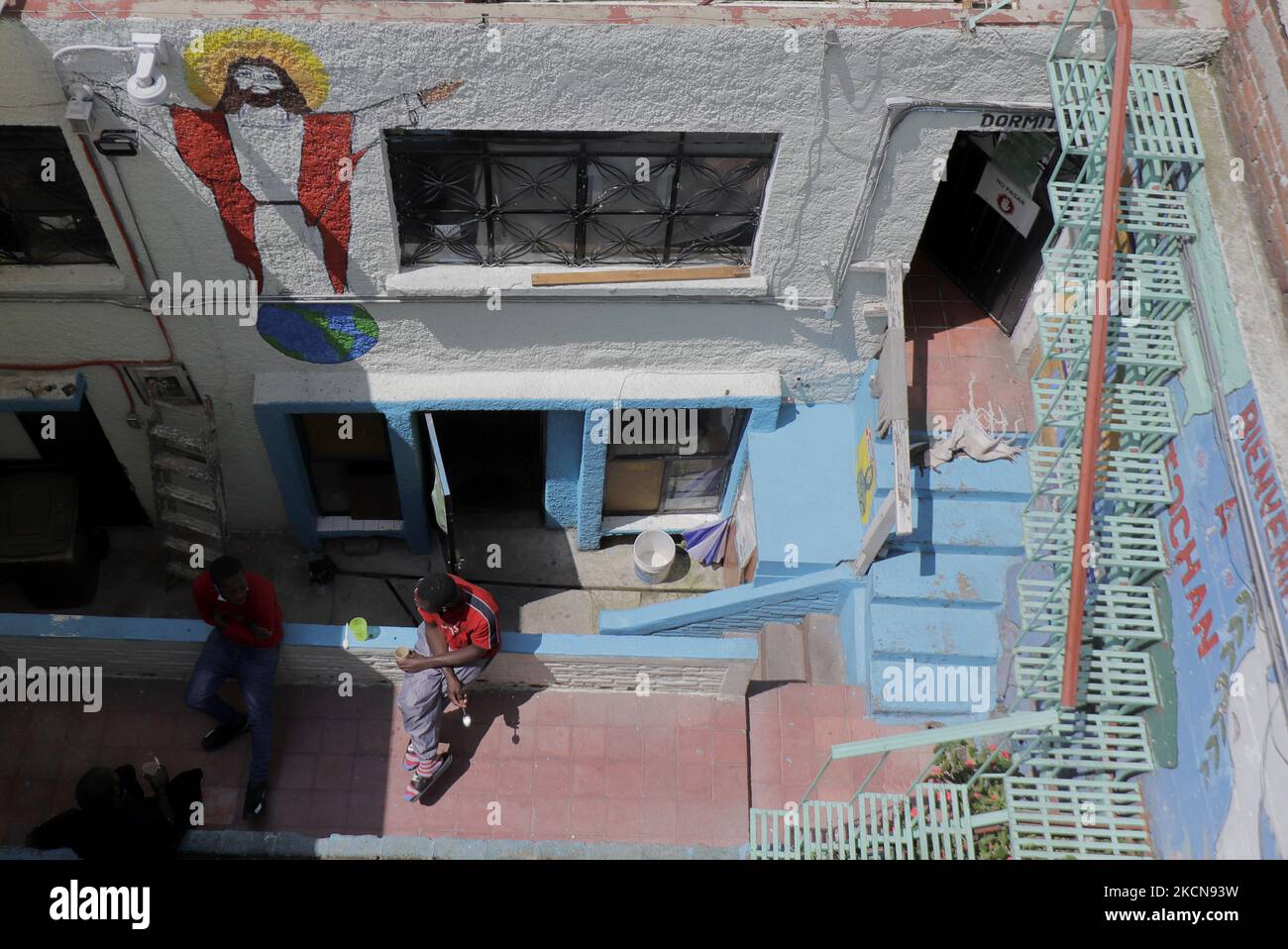 A view inside the Casa Tochán (Our house in Nahuatl) shelter, located