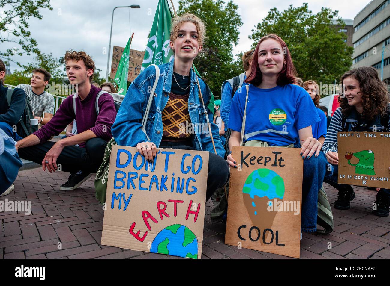 Thousands of students are holding placards in support of the planet, during the Global Climate Strike organized in Utrecht, on September 24th, 2021. (Photo by Romy Arroyo Fernandez/NurPhoto) Stock Photo