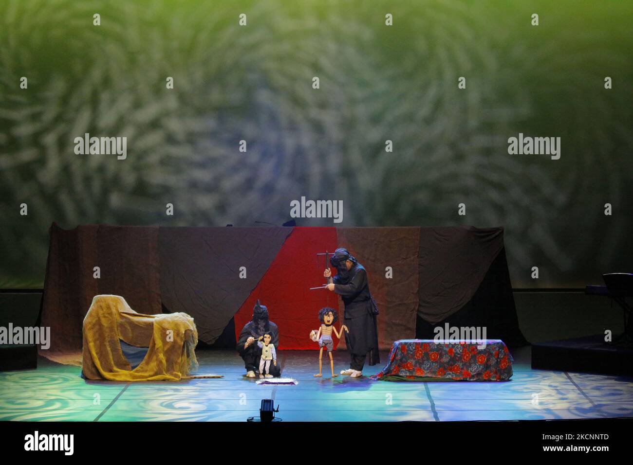 Puppet Korean Sep 30, 2021-Seoul, South Korea-Actors performs about Kkoktugakshi nori ...