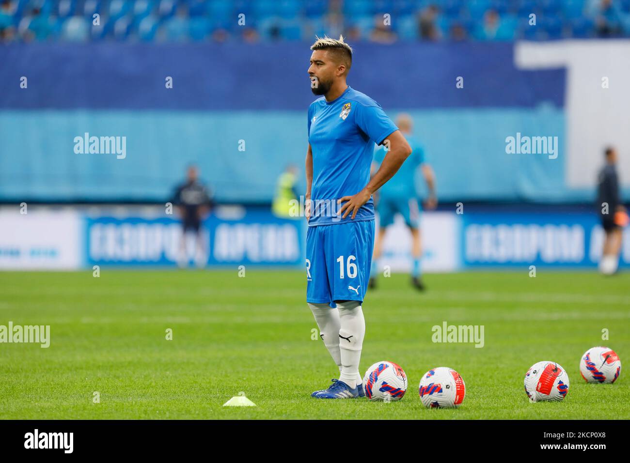 Christian Noboa of Sochi looks on during the warm-up ahead of the Russian Premier League match between FC Zenit Saint Petersburg and FC Sochi on October 3, 2021 at Gazprom Arena in Saint Petersburg, Russia. (Photo by Mike Kireev/NurPhoto) Stock Photo