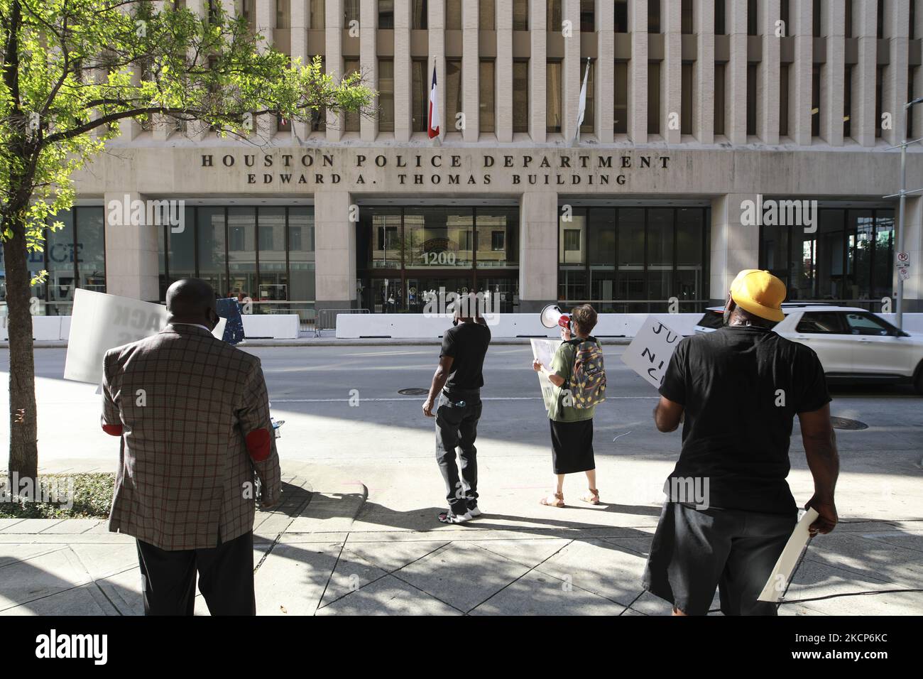 Houston Police Riot Houston police department building hi-res stock photography and images ...