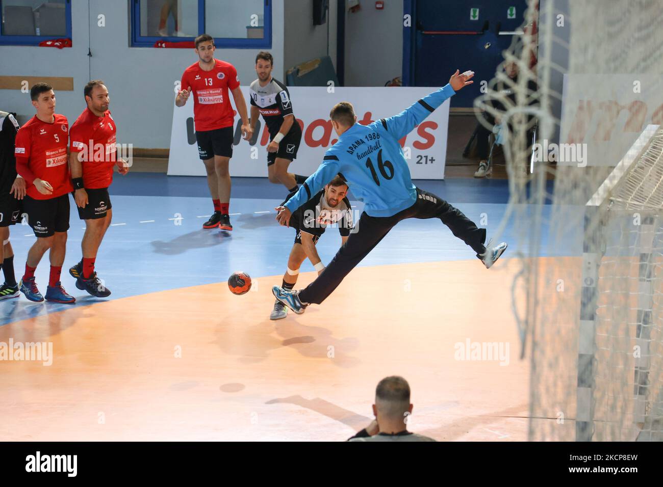Handball club hi-res stock photography and images - Page 11 - Alamy