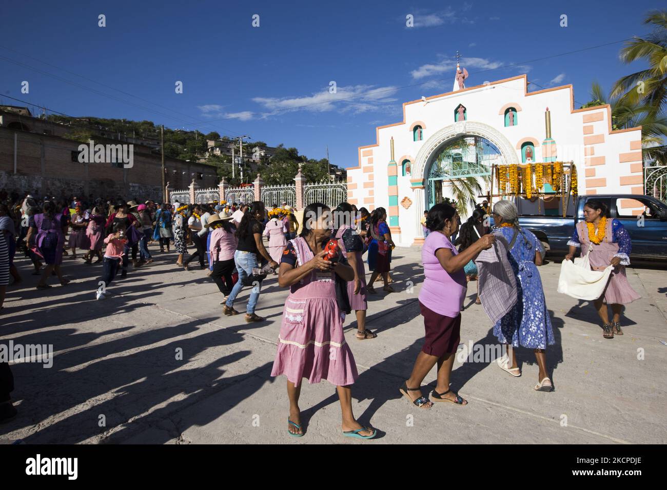 Santa Ana Ahuehuepan In the Nahua indigenous community of Ahuehuepan, Guerrero, every year ...