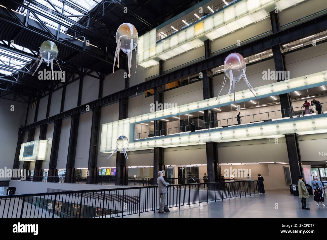 LONDON, UNITED KINGDOM - OCTOBER 11, 2021: Tate Modern unveils a new aerial work at the Turbine Hall 'In Love With The World' by Korean American conceptual artist Anicka Yi for the 2021 Hyundai Commission on October 11, 2021 in London, England. (Photo by WIktor Szymanowicz/NurPhoto) Stock Photo