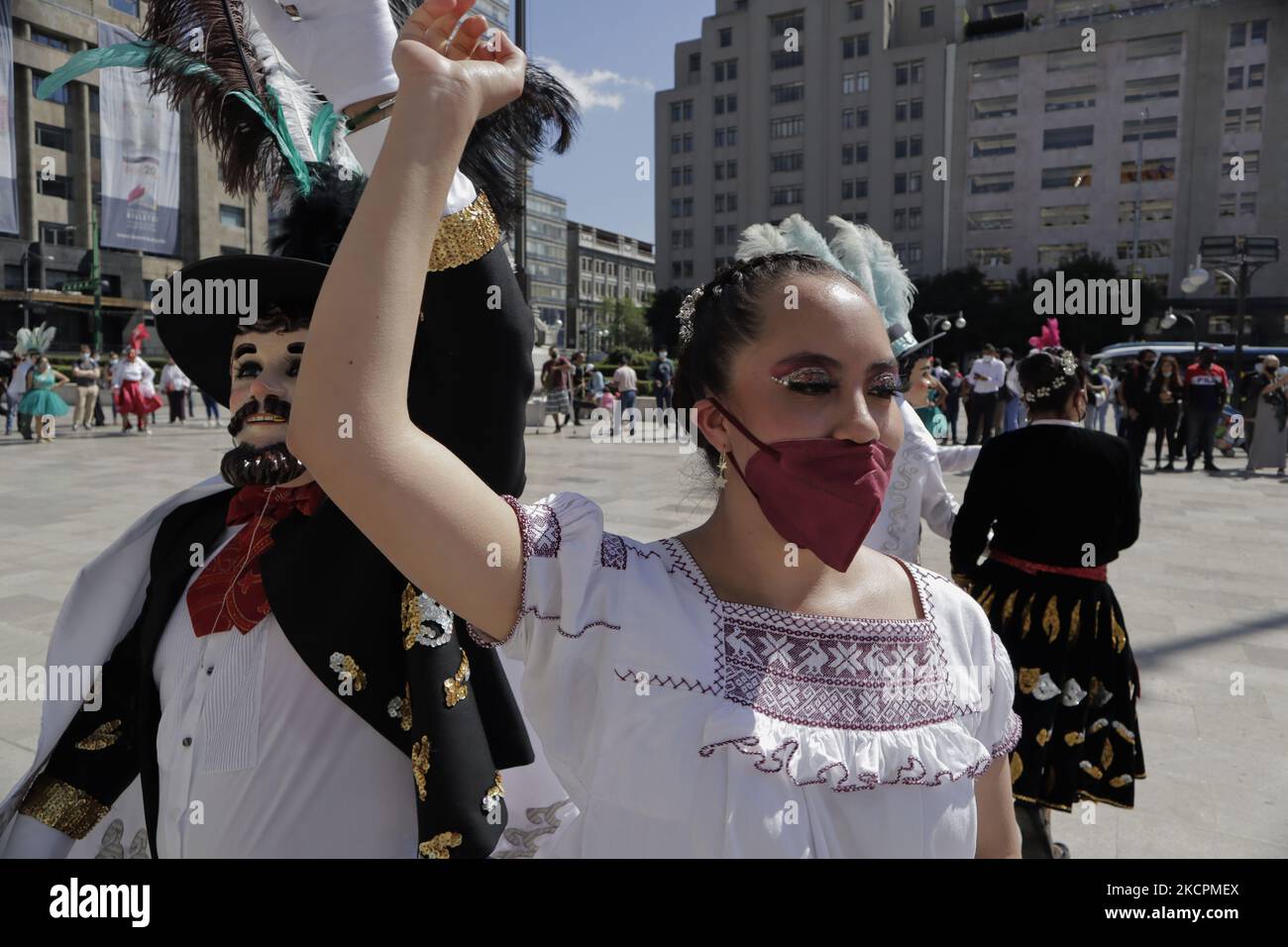 Dancers from Tlaxcala and Puebla, perform the Dance of the Huehues in