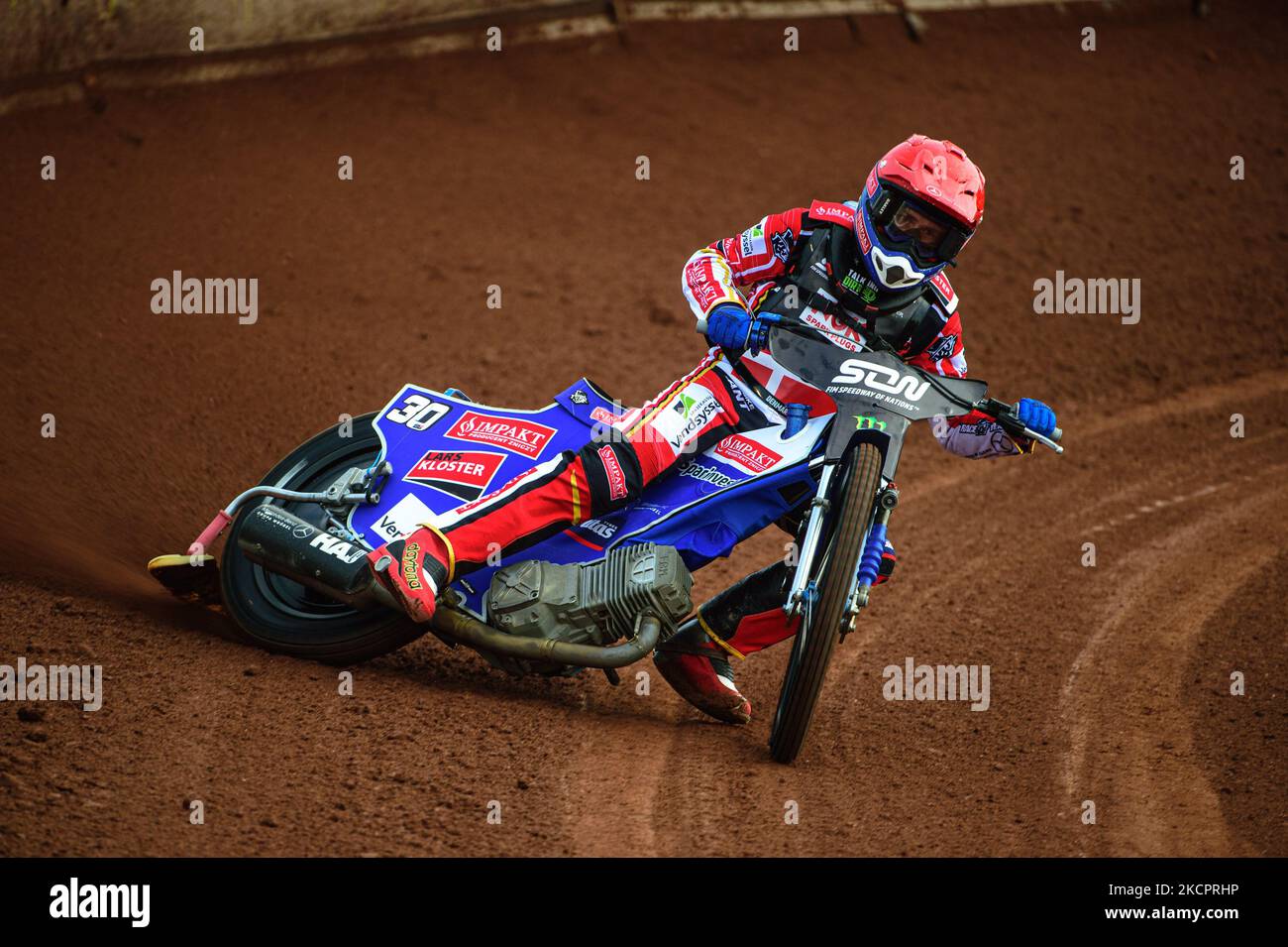 Leon Madsen of Denmark Practices during the Monster Energy FIM Speedway of Nations at the National Speedway Stadium, Manchester on Saturday 16th October 2021. (Photo by Ian Charles/MI News/NurPhoto) Stock Photo
