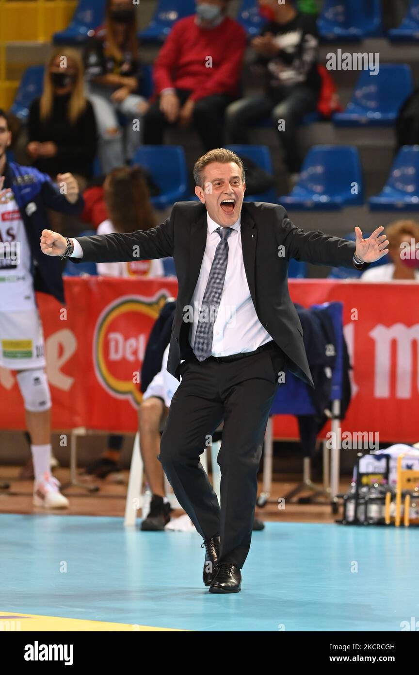 Exultation of Angelo Lorenzetti (Coach of Itas Trentino) during the Volleyball Italina Supercup Men Semifinals - Sir Safety Conad Perugia vs Itas Trentino on October 23, 2021 at the Eurosuole Forum in Civitanova Marche, Italy (Photo by Roberto Bartomeoli/LiveMedia/NurPhoto) Stock Photo