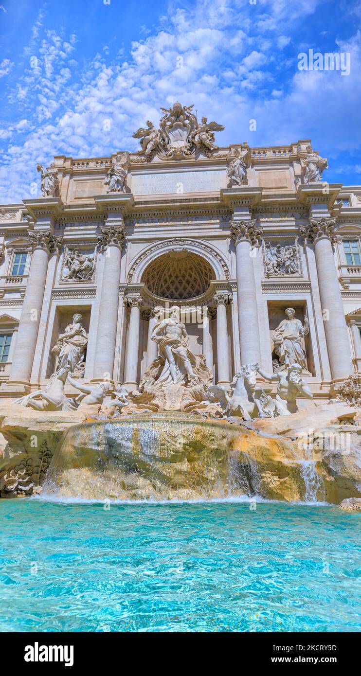 The ‘Fontana di Trevi’(Trevi Fountain) is perhaps the most famous