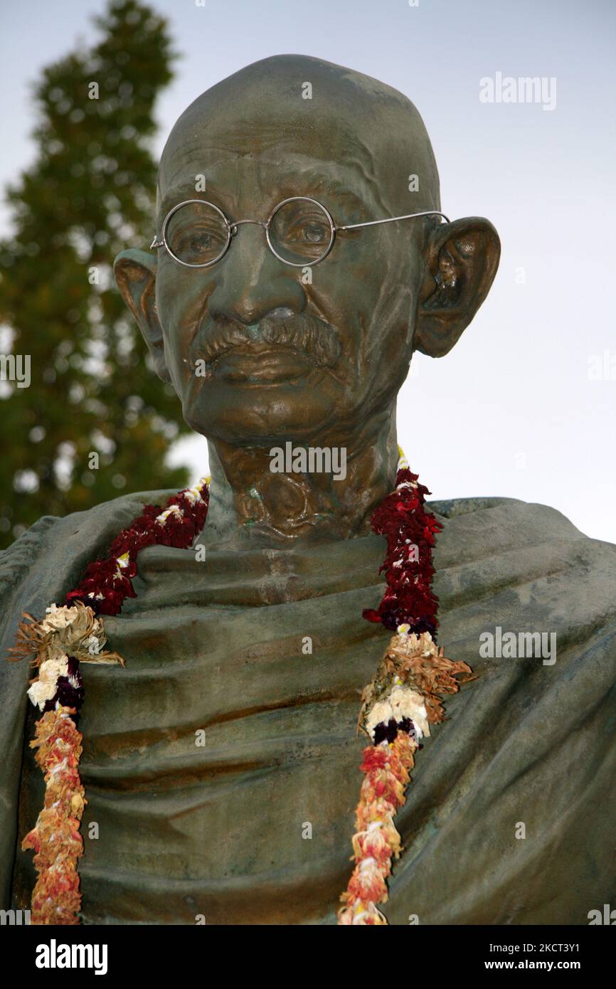 Statue of Mahatma Gandhi in Toronto, Ontario, Canada, on October 23, 2010. (Photo by Creative Touch Imaging Ltd./NurPhoto) Stock Photo