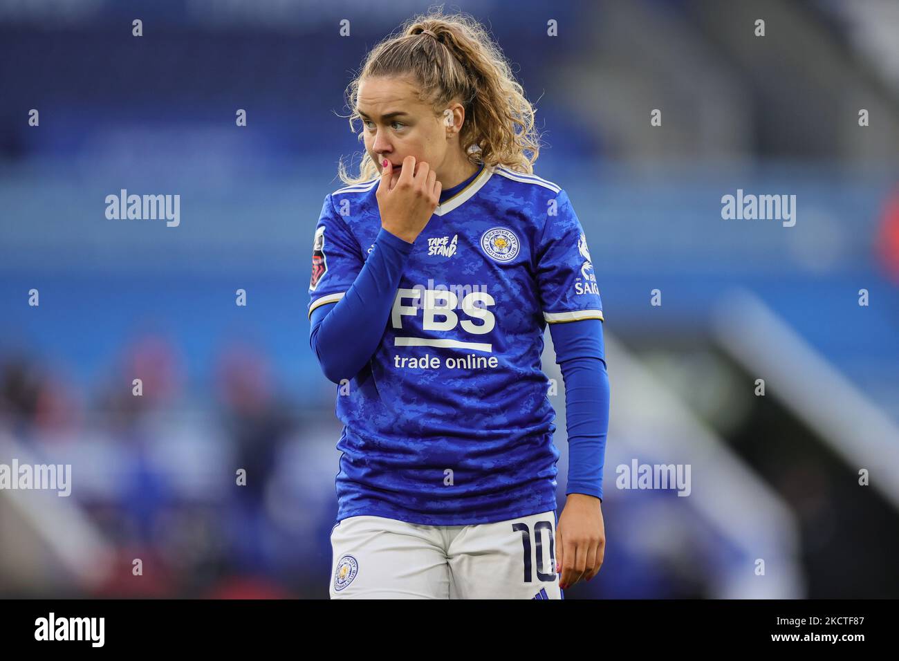 Charlie Devlin of Leicester City during the Barclays FA Women's Super League match between Leicester City and Manchester City at the King Power Stadium, Leicester on Sunday 7th November 2021. (Photo by James Holyoak/MI News/NurPhoto) Stock Photo