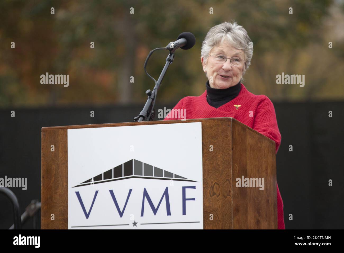 Lt. Grace Moore, Vietnam Veteran and retired member of the U.S. Army Nurse Corps, speaks to the crowd at the annual Veterans Day Observance at the Wall on Thursday, November 11, 2021 at the Vietnam Veterans Memorial in Washington, D.C. (Photo by Zach Brien/NurPhoto) Stock Photo
