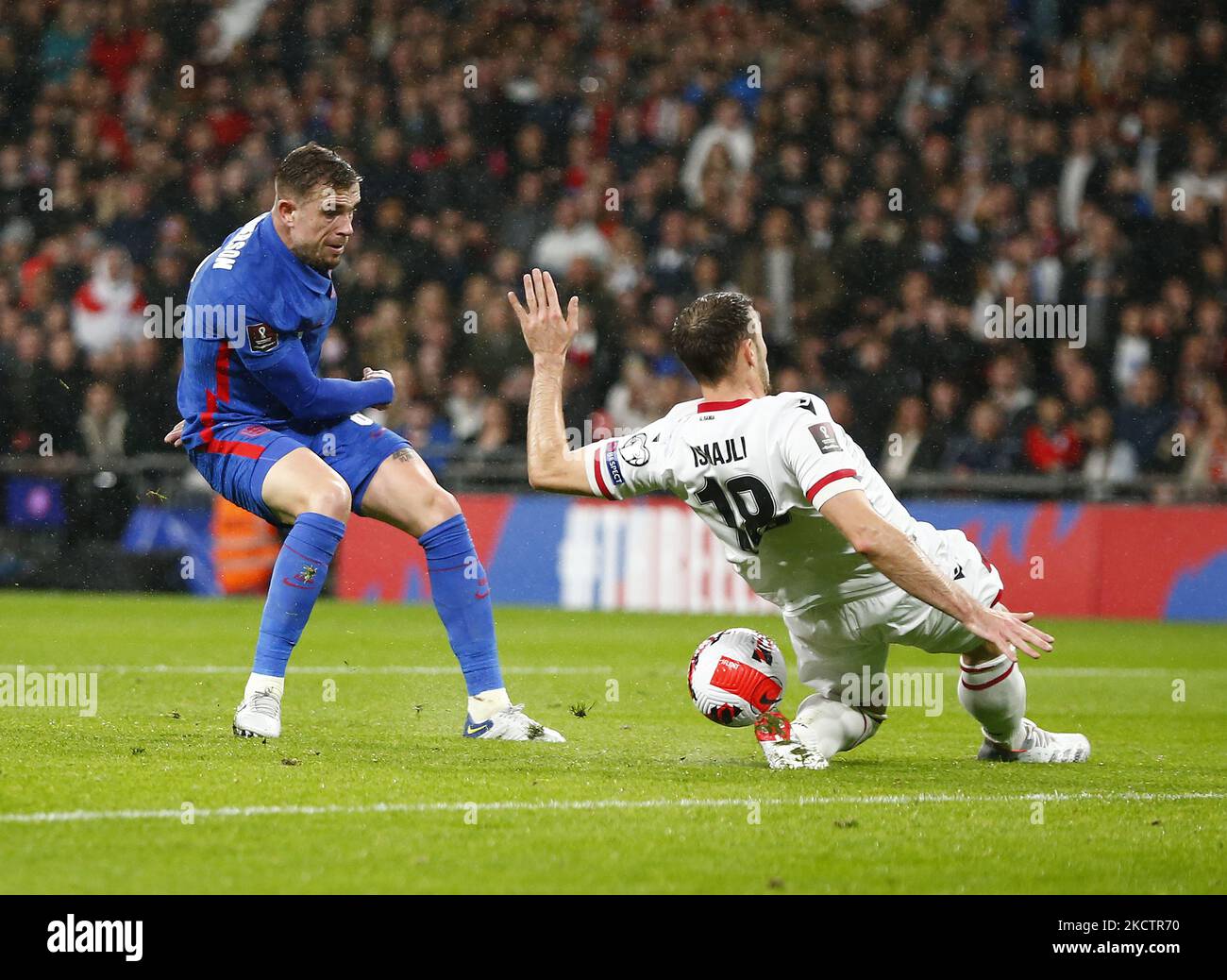 Jordan Henderson (Liverpool) of England scores during World Qualifying