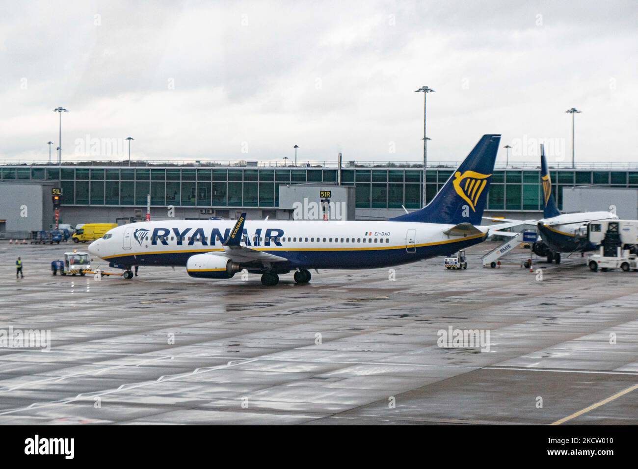 Boeing 737-800 passenger aircraft of the low-cost carrier Ryanair FR as seen at London Stansted Airport STN in front of the terminal and the gates. Ryanair Group operates a fleet with more than 400 Boeing 737-800 airplanes. The Irish budget airline uses Stansted as one of the primary operational bases. The world aviation industry is trying to recover from the negative impact of the Covid-19 Coronavirus pandemic. Stansted Airport, United Kingdom on November 12, 2021. (Photo by Nicolas Economou/NurPhoto) Stock Photo