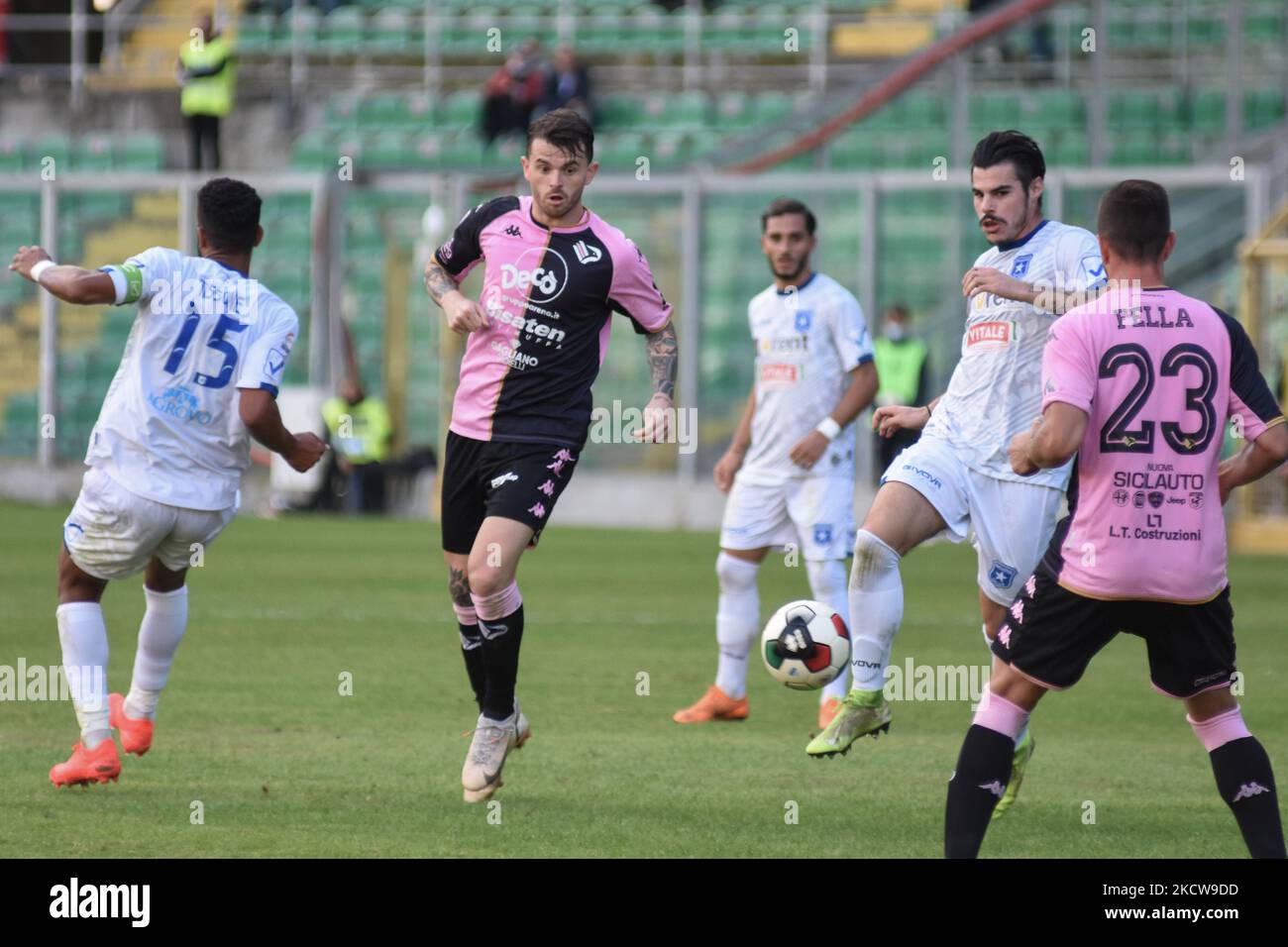 Official: Juventus sells goal machine Brunori to Palermo