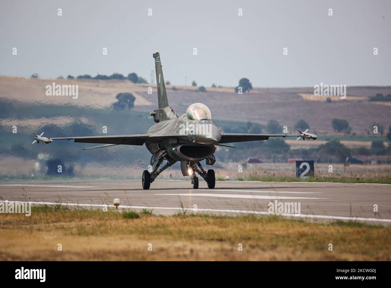 Greek fighter jet F16 of HAF Zeus Demo Team during the Athens Flying Week 2021 Air Show. Hellenic Air Force Lockheed Martin F-16C Block 52 from 343 Mira Squadron as seen in a flying demonstration Tanagra Military Air Base LGTG airport. Athens, Greece on September 5, 2021 (Photo by Nicolas Economou/NurPhoto) Stock Photo