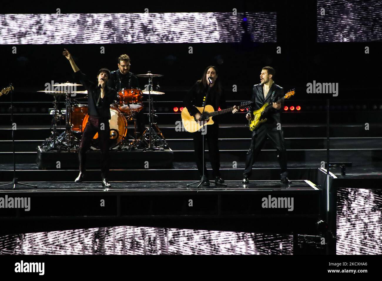 Manuel Agnelli and Bengala Fire performs live at X Factor Italia Final at Mediolanum Forum on December 09, 2021 in Milano, Italy. (Photo by Mairo Cinquetti/NurPhoto) Stock Photo