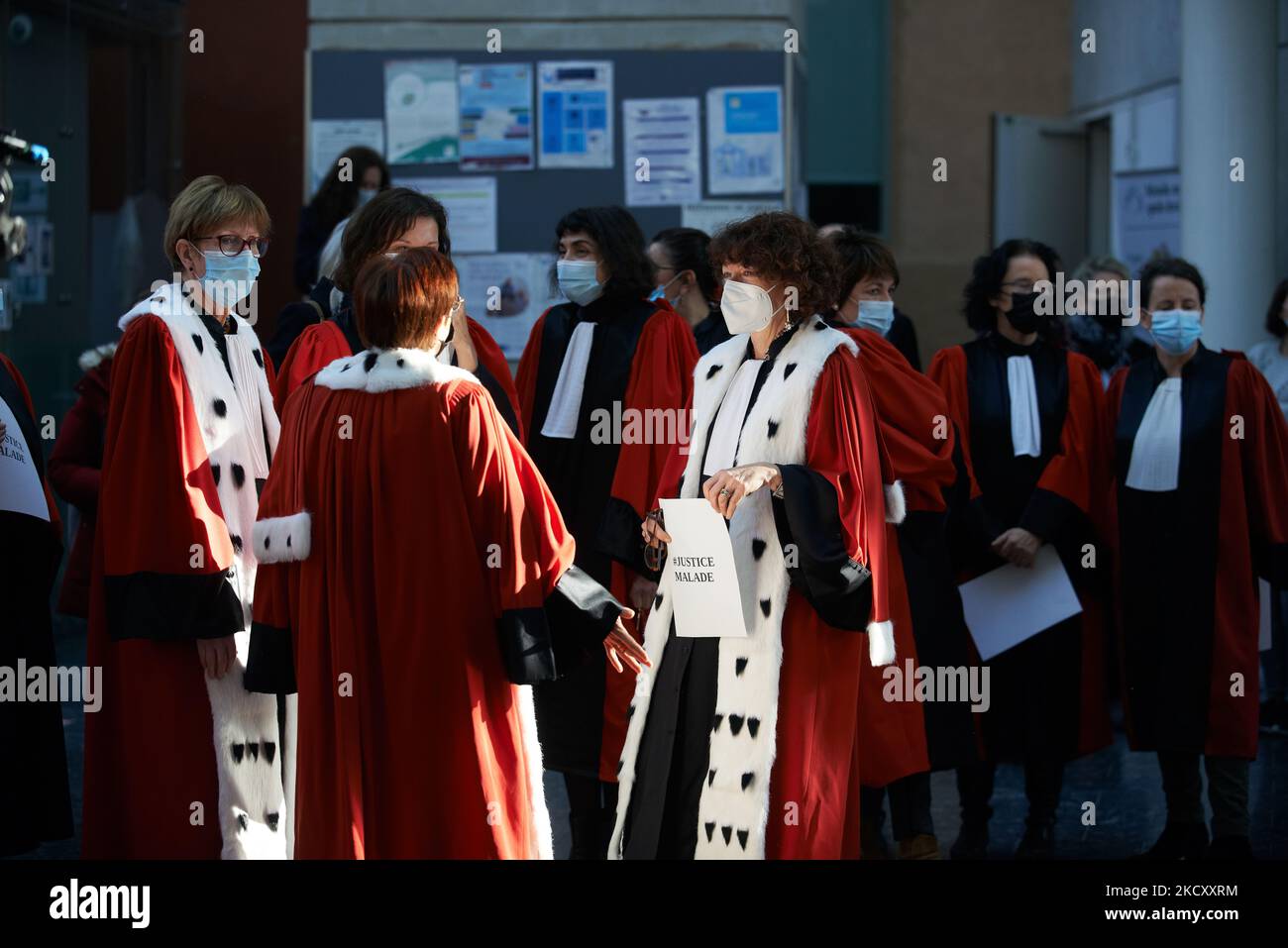 Law clerks hi-res stock photography and images - Page 3 - Alamy