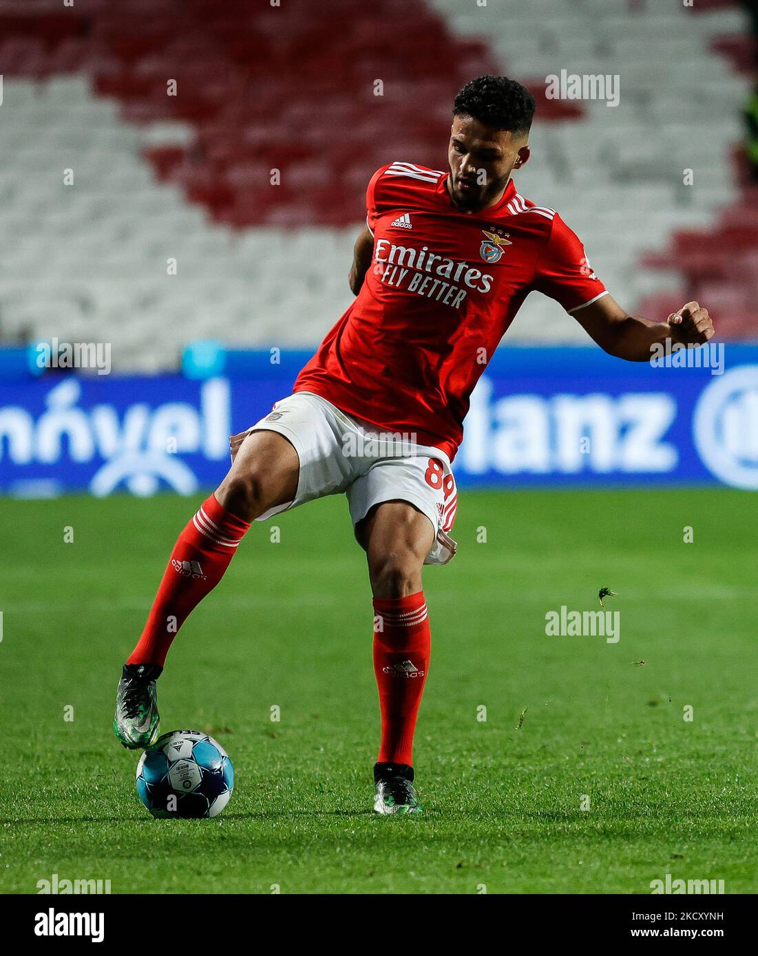 Goncalo Ramos of SL Benfica during the Allianz Cup match between SL Benfica and SC Covilha at Estadio da Luz on December 15, 2021 in Lisbon, Portugal. (Photo by Paulo Nascimento/NurPhoto) Stock Photo