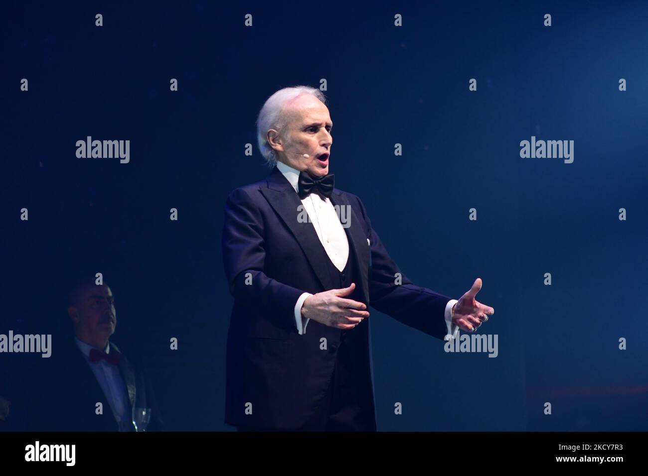 Tenor Jose Carreras performs during the Opera D'amore concert at Arena Armeec Hall on December 19, 2021 in Sofia, Bulgaria. (Photo by Georgi Paleykov/NurPhoto) Stock Photo