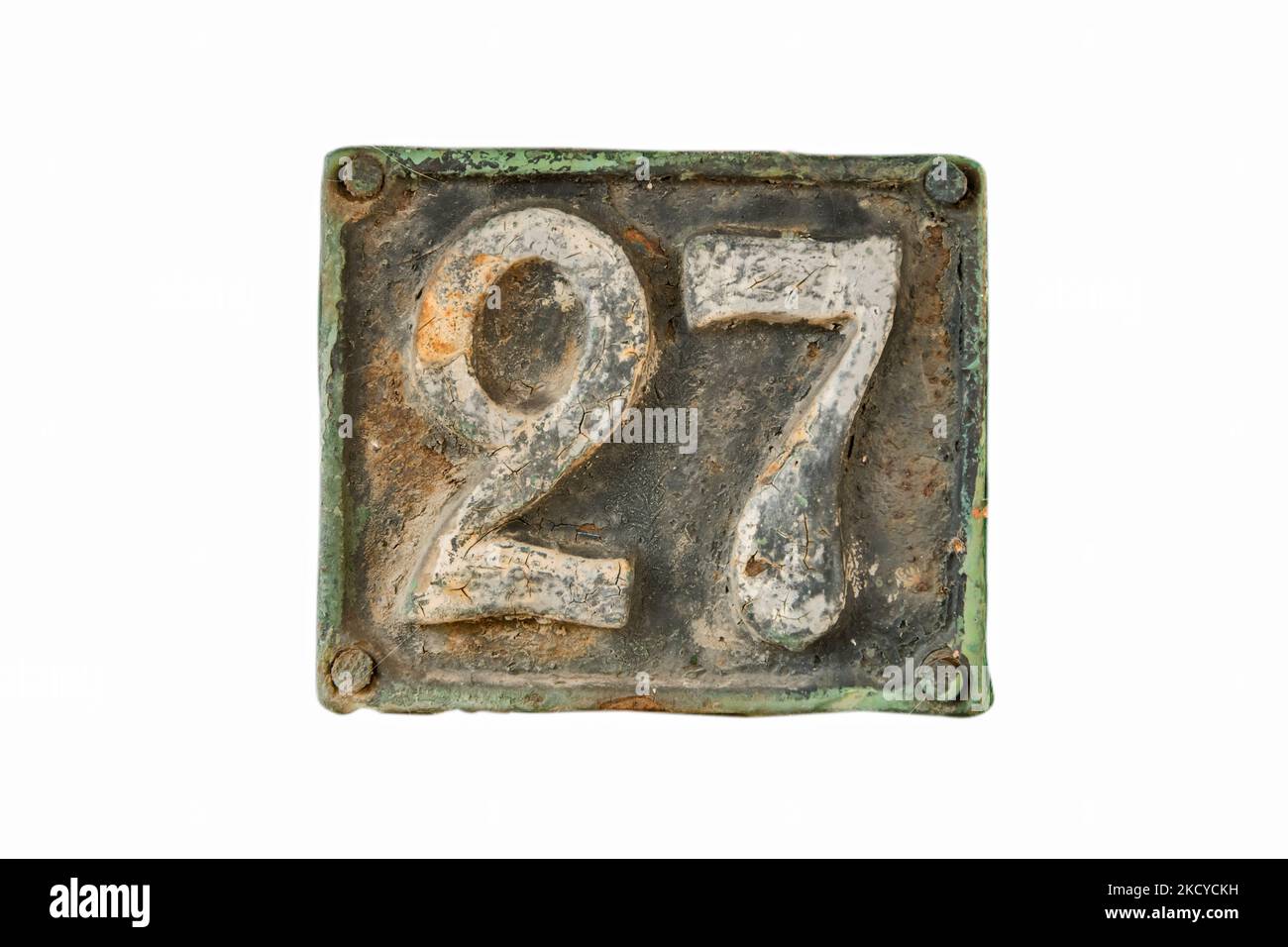 27 Antique Cast Iron Bundt Pan