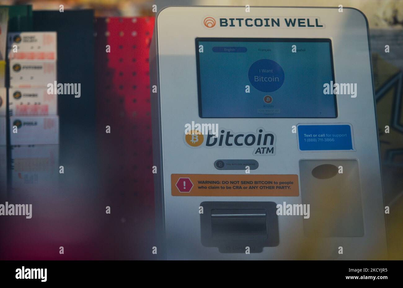 Atm canada hi-res stock photography and images - Alamy