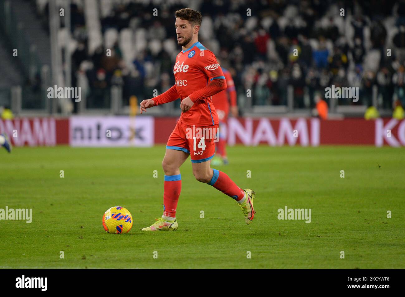 Dres Mertens of SSC Napoli during the Serie A Football match between Juventus FC and SSC Napoli, at Allianz Stadium, on 6 January 2022 in Turin, Italy (Photo by Alberto Gandolfo/NurPhoto) Stock Photo