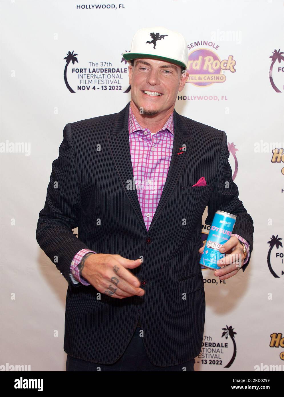 HOLLYWOOD, FL - NOV 4:Rob Van Winkle aka Vanilla Ice is seen on the red ...