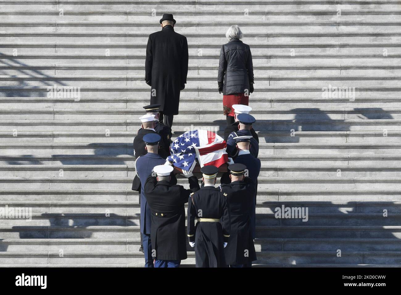 The casket of the Former Senator Harry Reid arrives to US Capitol before lying in state ceremony, today on January 12, 2022 at East Front Plaza/Capitol Hill in Washington DC, USA. (Photo by Lenin Nolly/NurPhoto) Stock Photo