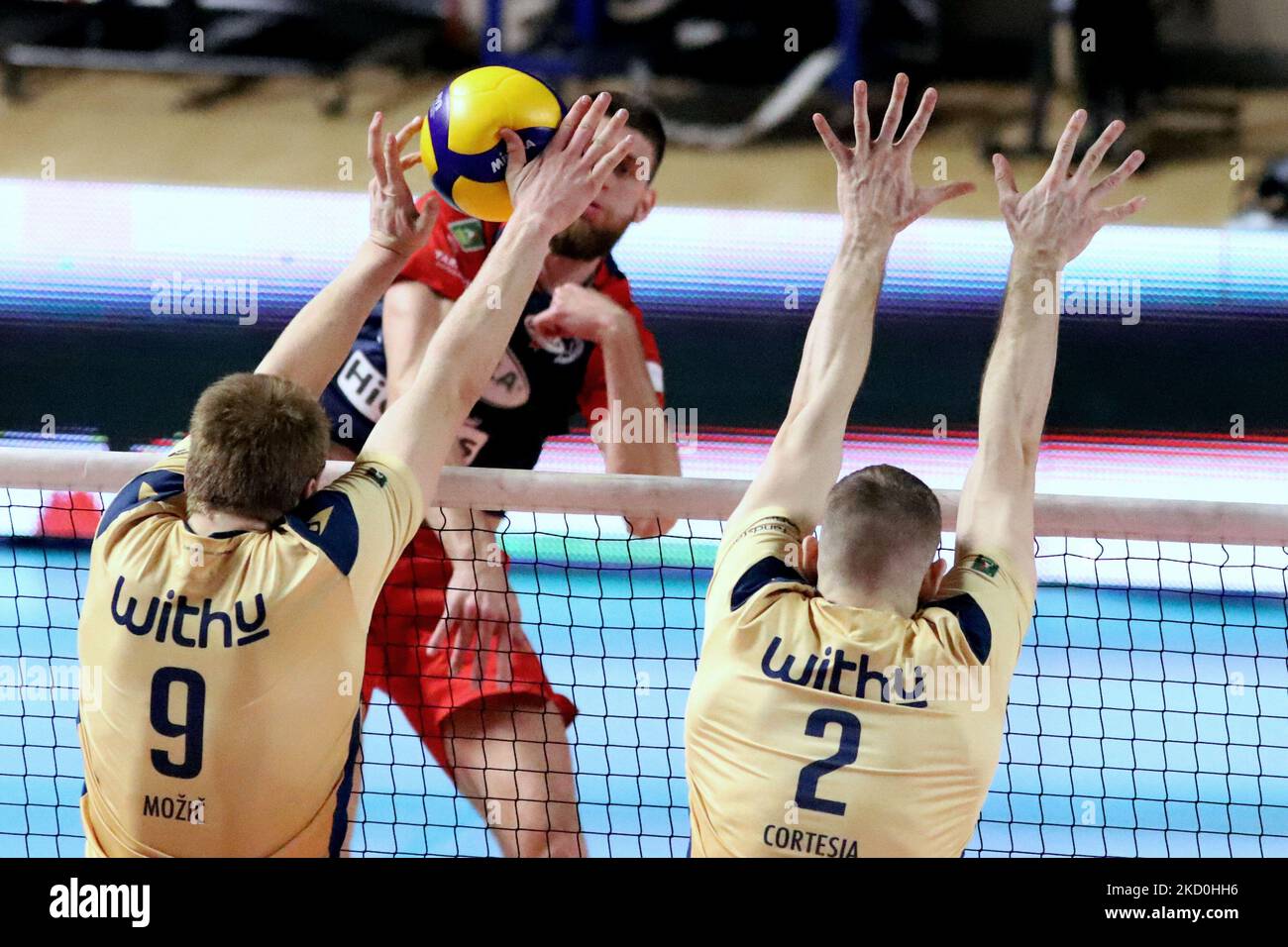 Lorenzo cortesia hi-res stock photography and images - Alamy, image size:1300x956