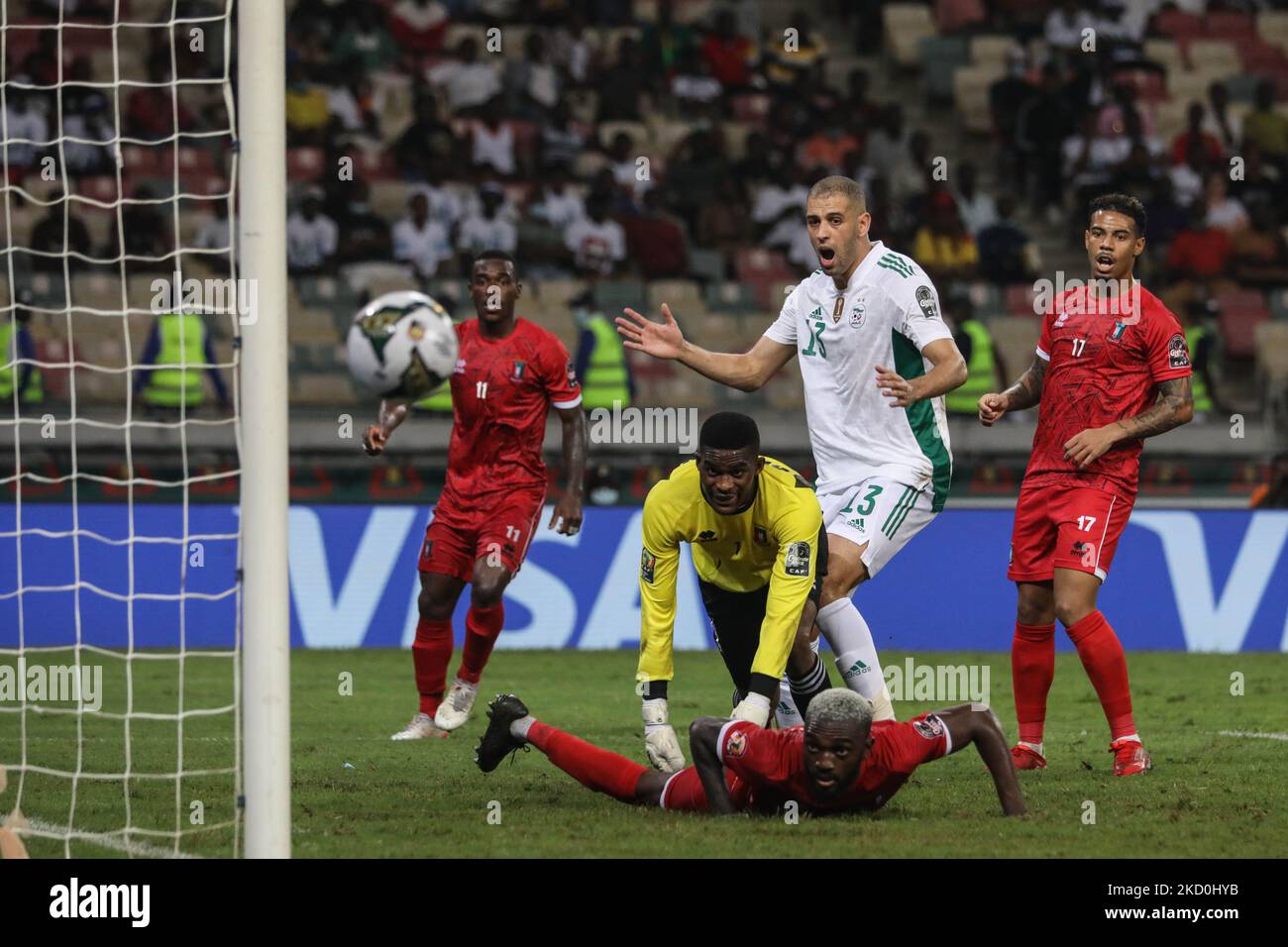 (13) Islam Slimani of Algeria team action after the ball go out the field during the Group E Africa Cup of Nations (CAN) 2021 football match between Algeria and Equatorial Guinea at Stade de Japoma in Douala on January 16, 2022. (Photo by Ayman Aref/NurPhoto) Stock Photo