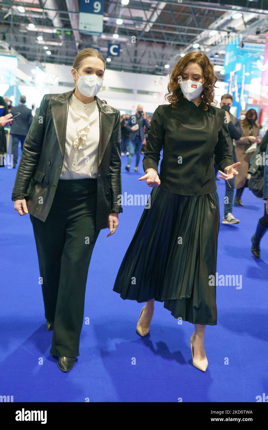 The president of the Community of Madrid, Isabel Diaz Ayuso, visita of Madrid Turismo by IFEMA, during the second day of the 42nd edition of the International Tourism Fair, Fitur 2022, at Ifema Madrid, on 20 January, 2022 022, in Madrid, Spain. (Photo by Oscar Gonzalez/NurPhoto) Stock Photo