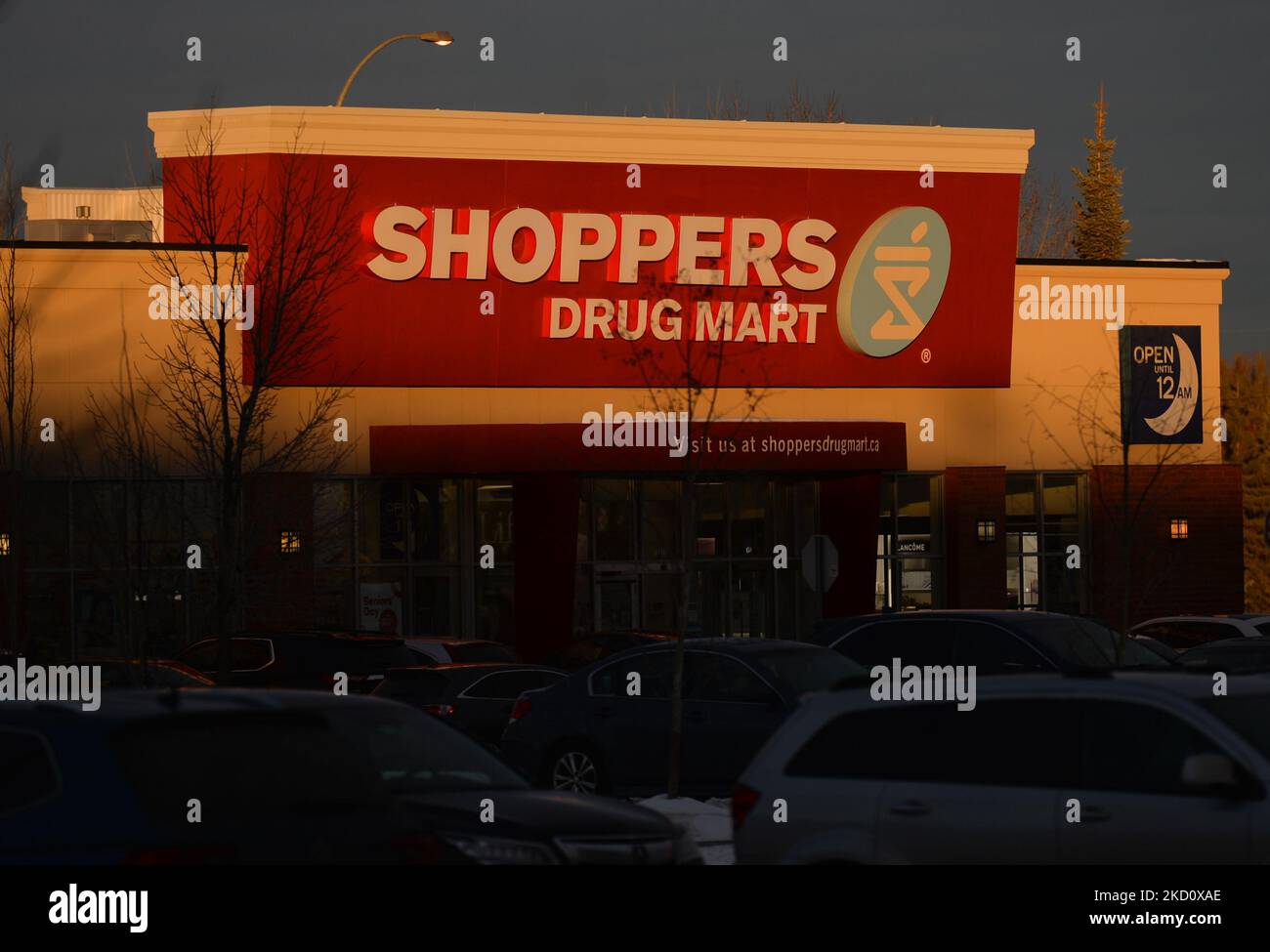 Shoppers drug mart logo hires stock photography and images Alamy