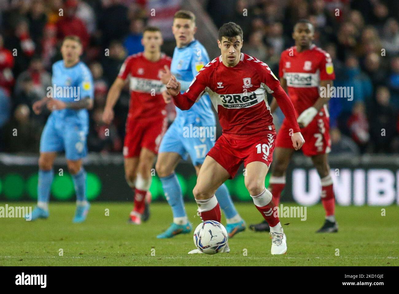 Middlesbrough's Martín Payero plays a forward ball during the Sky Bet Championship match between Middlesbrough and Coventry City at the Riverside Stadium, Middlesbrough on Saturday 29th January 2022. (Photo by Michael Driver/MI News/NurPhoto) Stock Photo