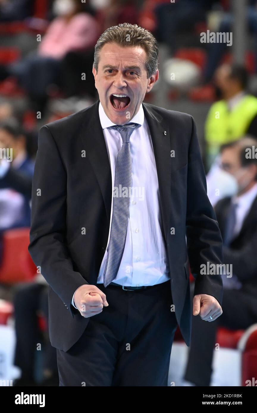 Angelo Lorenzetti (Coach of Itas Trentino) during the Volleyball Italian Serie A Men Superleague Championship Cucine Lube Civitanova vs Itas Trentino on February 02, 2022 at the Eurosuole Forum in Civitanova Marche, Italy (Photo by Roberto Bartomeoli/LiveMedia/NurPhoto) Stock Photo