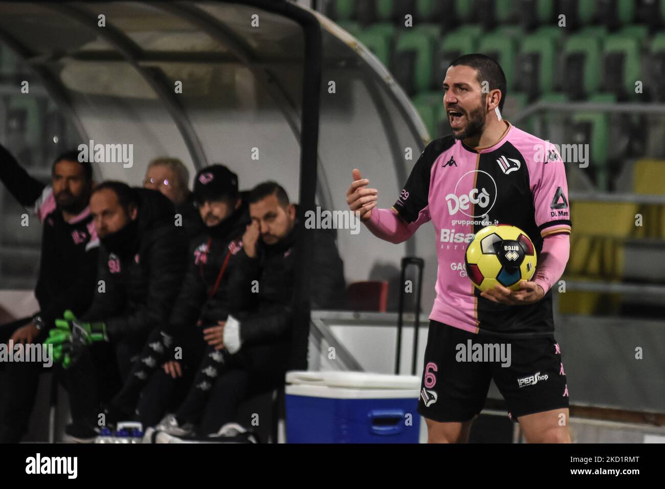 Roberto Crivello during the Serie C match between Palermo FC and Bari, at  the Renzo Barbera stadium in Palermo. The Palermo players played with the  commemorative shirt of centenary of Club. Italy