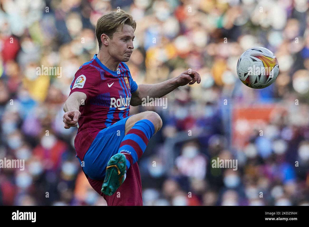 Frenkie de Jong of Barcelona in action during the LaLiga Santander match between FC Barcelona and Club Atletico de Madrid at Camp Nou on February 6, 2022 in Barcelona, Spain. (Photo by Jose Breton/Pics Action/NurPhoto) Stock Photo