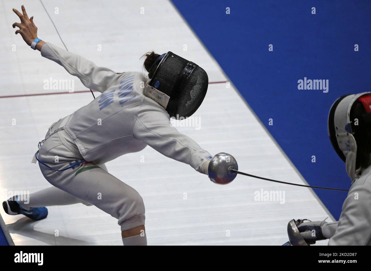 Anna Mroszczak, from Poland, and B. Balogh, from Hungary, during the