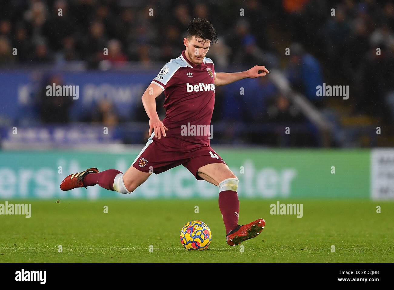 Declan Rice of West Ham United in action during the Premier League match between Leicester City and West Ham United at the King Power Stadium, Leicester on Sunday 13th February 2022. (Photo by Jon Hobley/MI News/NurPhoto) Stock Photo
