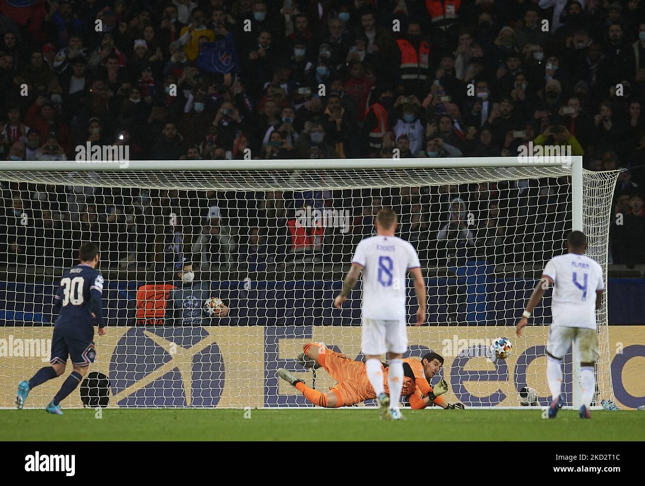 Thibaut Courtois of Real Madrid saved Lionel Messi penalty during the ...