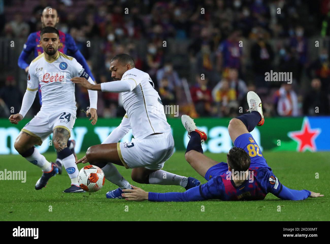 Nico Gonzalez and Juan Jesus during the match between FC Barcelona and SSC Napoli, corresponding to the first leg of the knock-out play-off, played at the Camp Nou Stadium, in Barcelona, on 17th February 2022. (Photo by Joan Valls/Urbanandsport /NurPhoto) Stock Photo