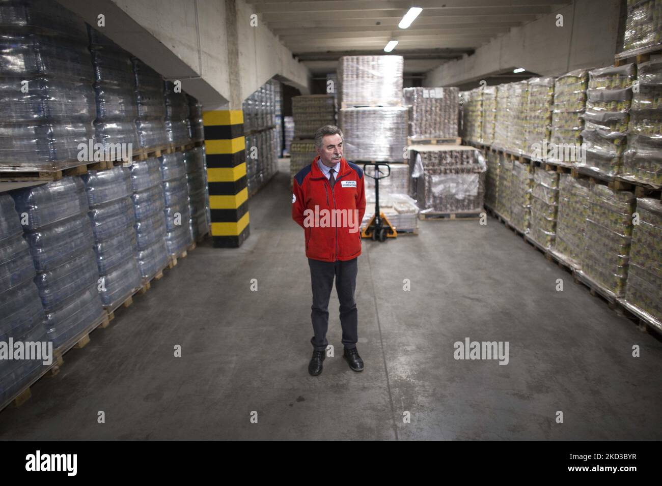 Jerzy Bisek, President of the Polish Red Cross seen in Red Cross warehouse with help for Ukrainian refugees seen in Lublin, Poland on February 23, 2022. (Photo by Maciej Luczniewski/NurPhoto) Stock Photo